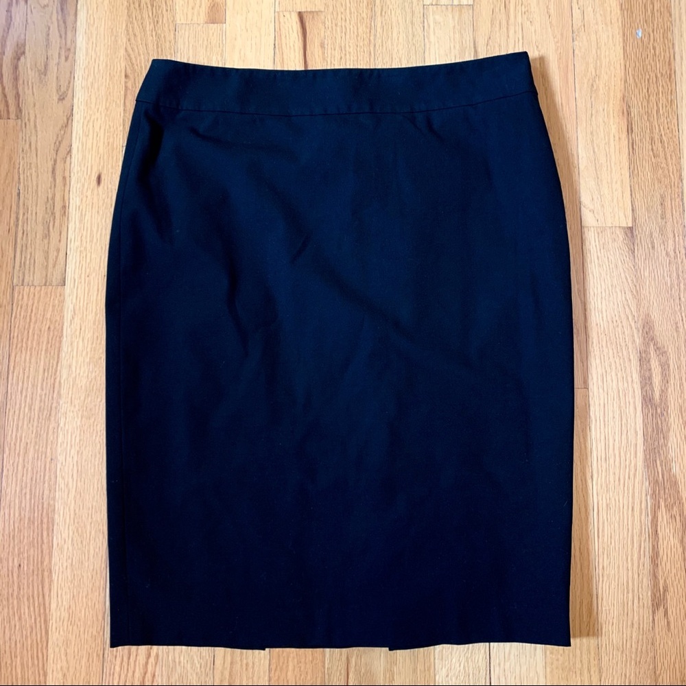 Ann Taylor black suit pencil skirt, size 12